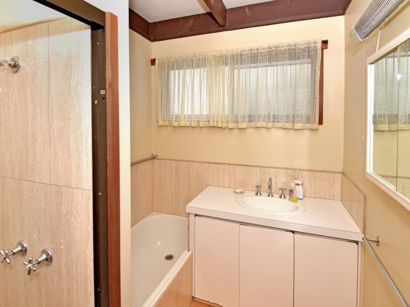 37 Horne Avenue, St Leonards VIC 3223