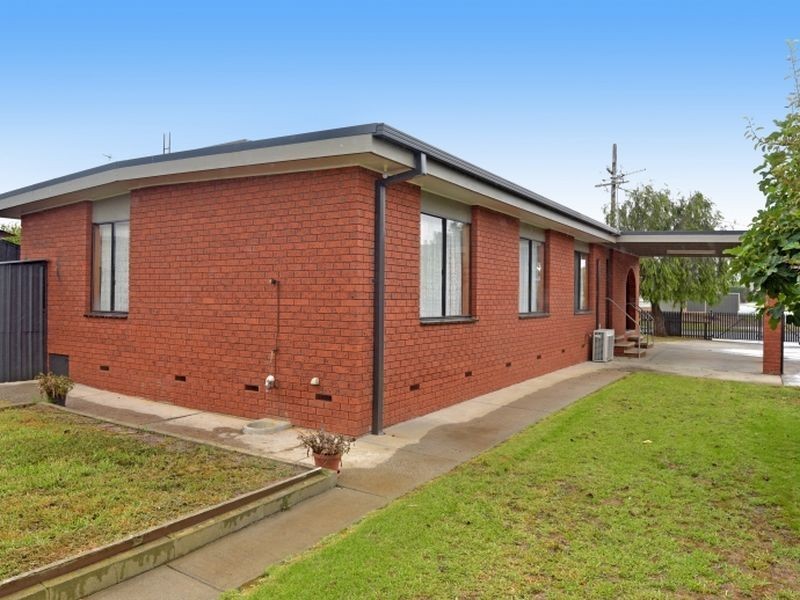 37 Horne Avenue, St Leonards VIC 3223