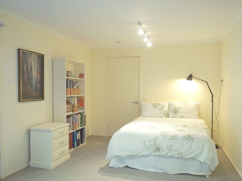 92 Bluff Road, St Leonards VIC 3223