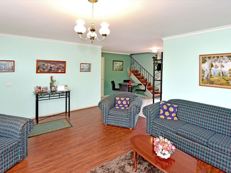 4 Charles Court, St Leonards VIC 3223