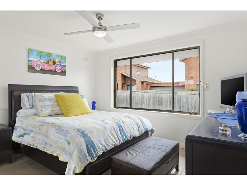 Unit 2/40 Dudley Parade, St Leonards VIC 3223