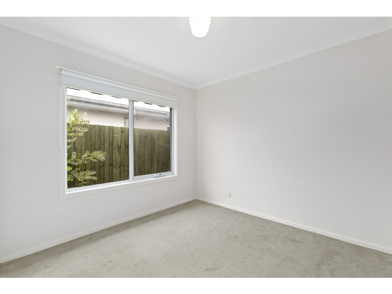 Unit 3/12 Ward Street, St Leonards VIC 3223
