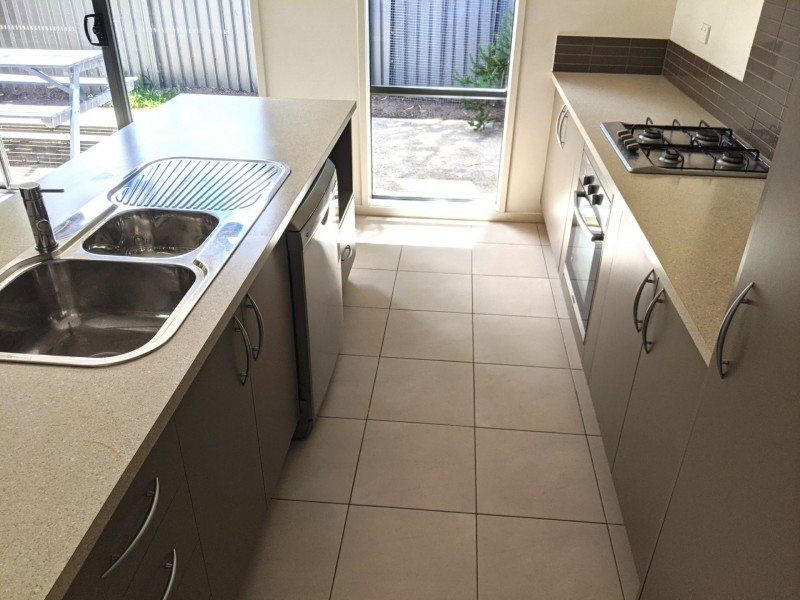 6 Waters Way, St Leonards VIC 3223