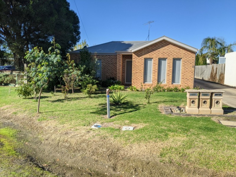 Unit 1/6 Edith Court, St Leonards VIC 3223
