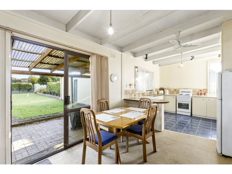 24 Rigby Street, St Leonards VIC 3223