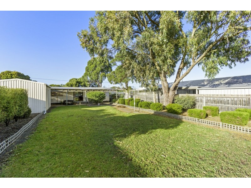 24 Rigby Street, St Leonards VIC 3223