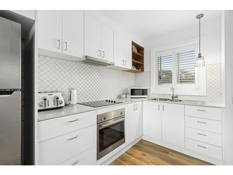 Unit 4/42 Dudley Parade, St Leonards VIC 3223