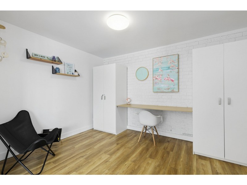 Unit 4/42 Dudley Parade, St Leonards VIC 3223