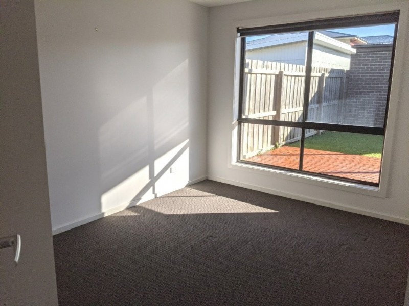 13 Halyard Terrace, St Leonards VIC 3223