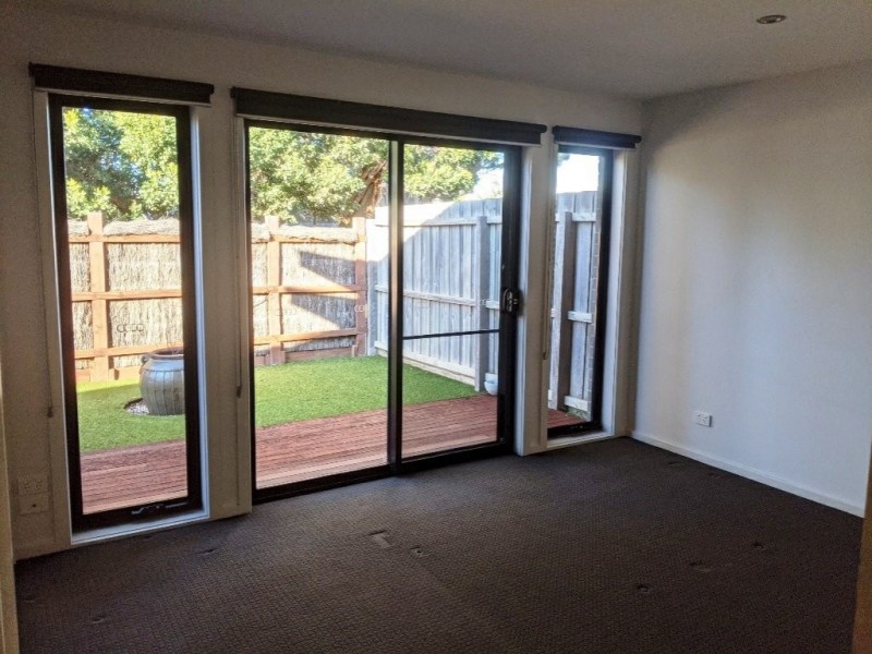 13 Halyard Terrace, St Leonards VIC 3223