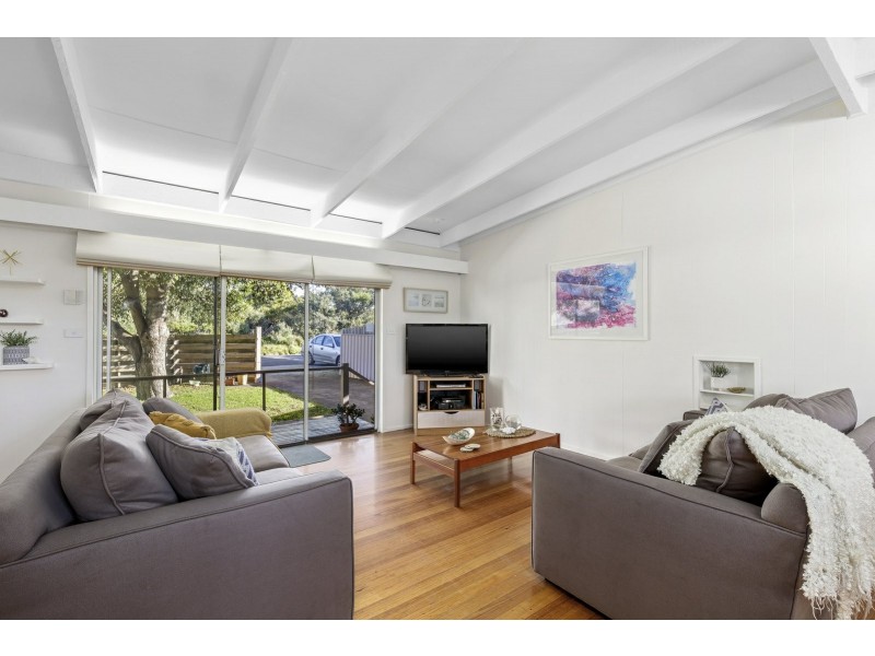 86 Harvey Road, St Leonards VIC 3223