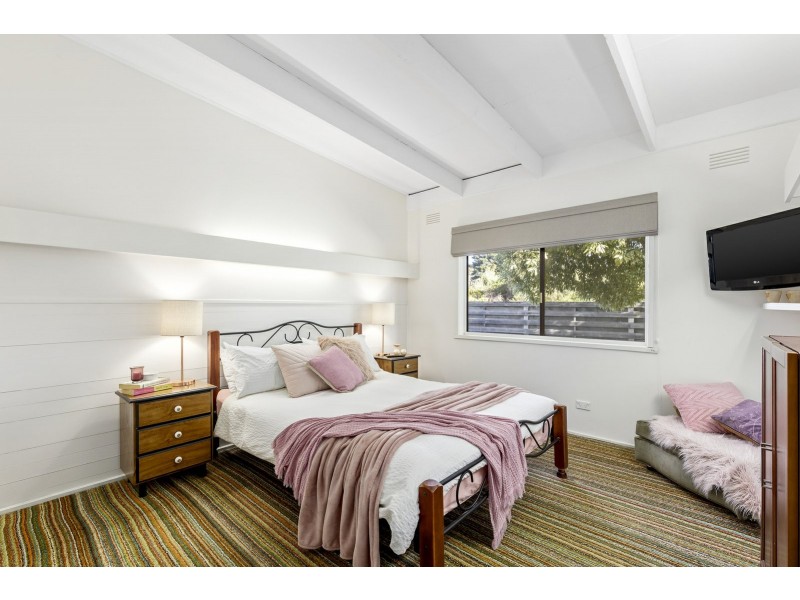 86 Harvey Road, St Leonards VIC 3223