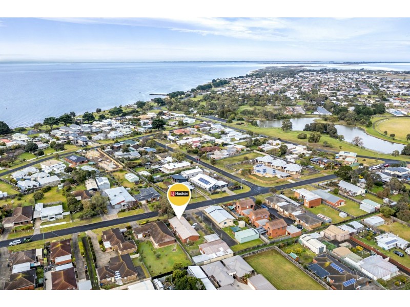 Unit 1/34 Dudley Parade, St Leonards VIC 3223