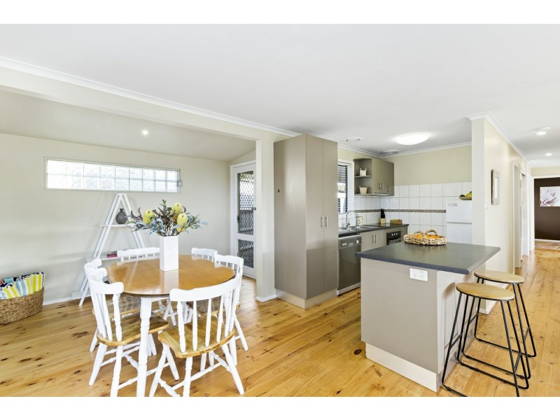 38 Thomson Boulevard, St Leonards VIC 3223