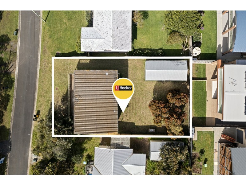 12 Walpole Avenue, Indented Head VIC 3223