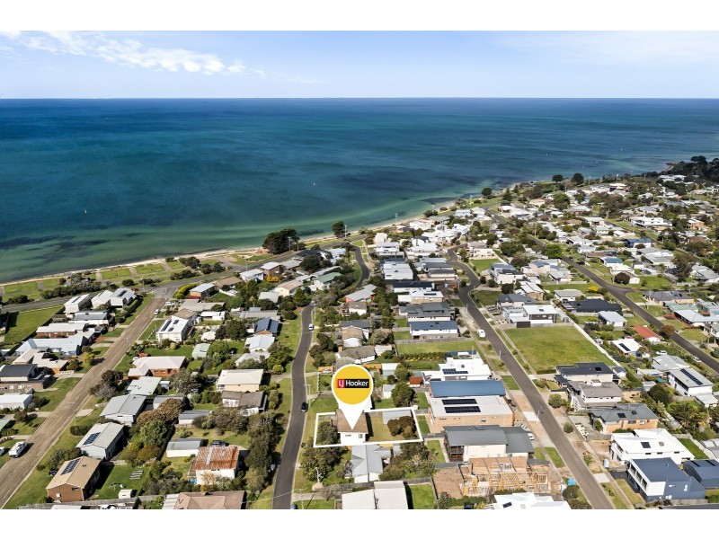 12 Walpole Avenue, Indented Head VIC 3223