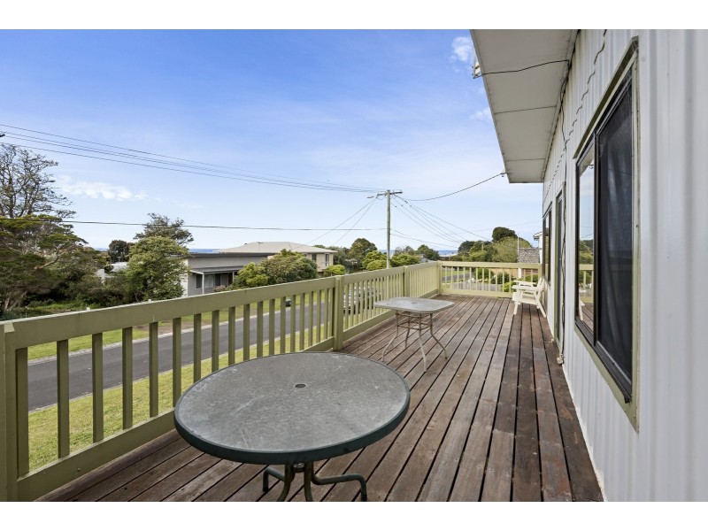 12 Walpole Avenue, Indented Head VIC 3223