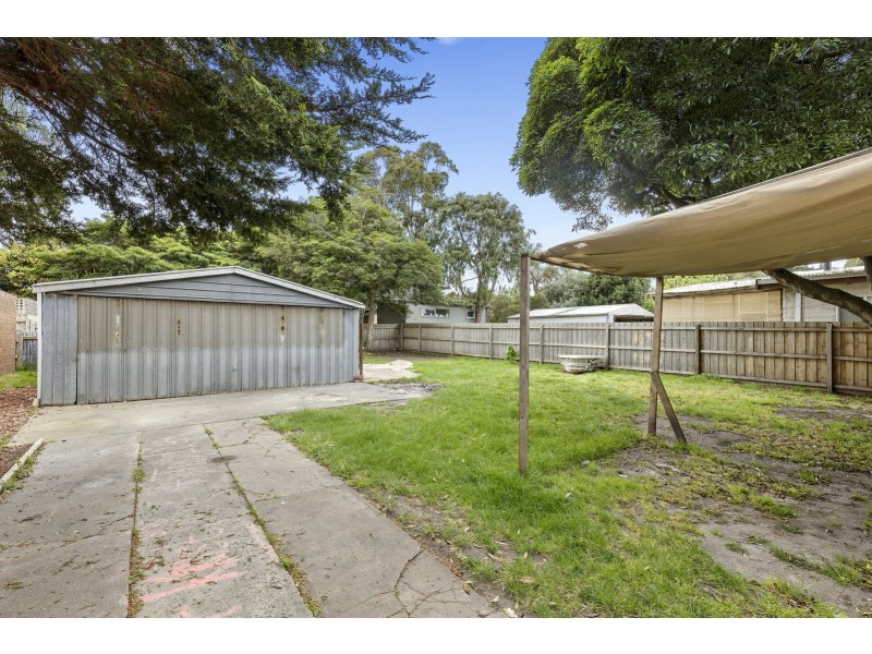 12 Wattlehill Grove, St Leonards VIC 3223