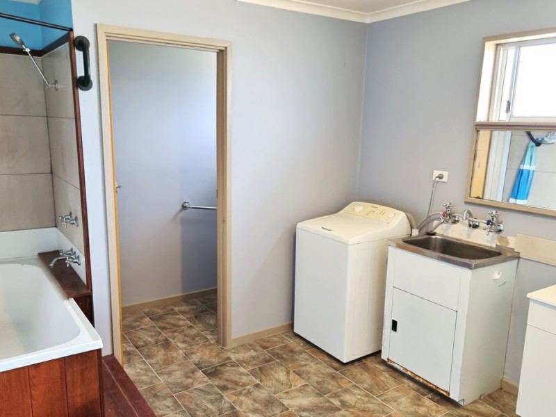 57 Lake View Crescent, St Leonards VIC 3223