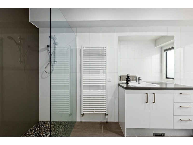 489 The Esplanade, St Leonards VIC 3223