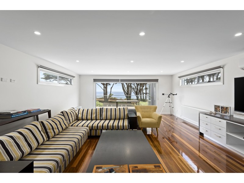489 The Esplanade, St Leonards VIC 3223