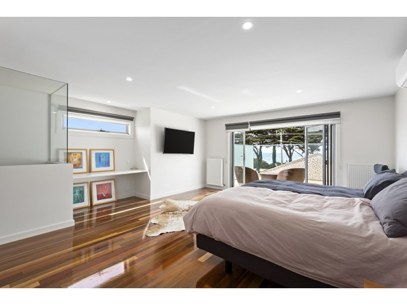 489 The Esplanade, St Leonards VIC 3223