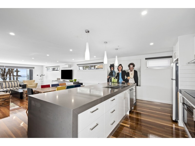 489 The Esplanade, St Leonards VIC 3223