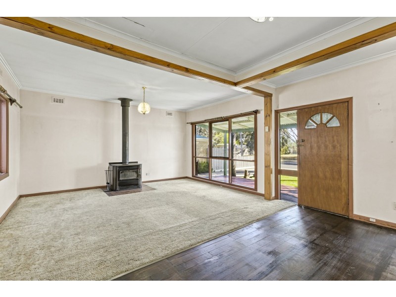 7 Thomson Boulevard, St Leonards VIC 3223