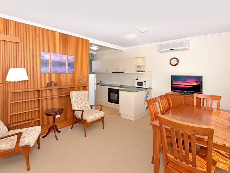 4/1344 Murradoc Road, St Leonards VIC 3223