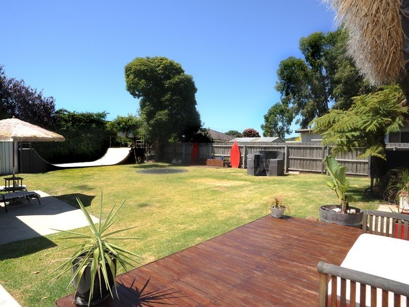5 Lilkenday Avenue, Indented Head VIC 3223
