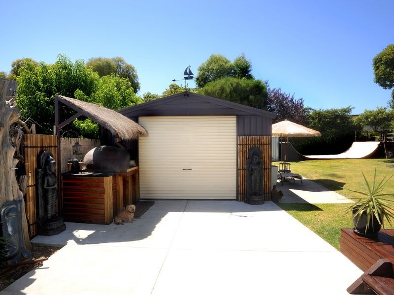 5 Lilkenday Avenue, Indented Head VIC 3223