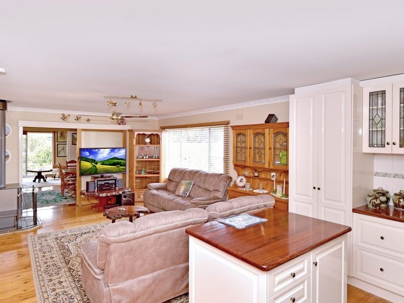 20 Narvik Avenue, St Leonards VIC 3223