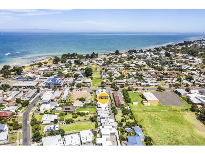 Unit 5/1353 Murradoc Road, St Leonards VIC 3223