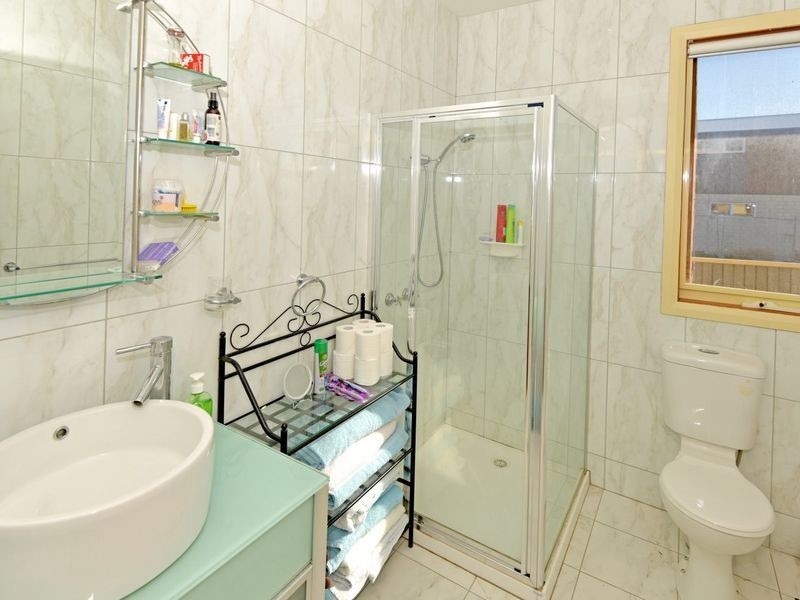 3 Calk Terrace, St Leonards VIC 3223