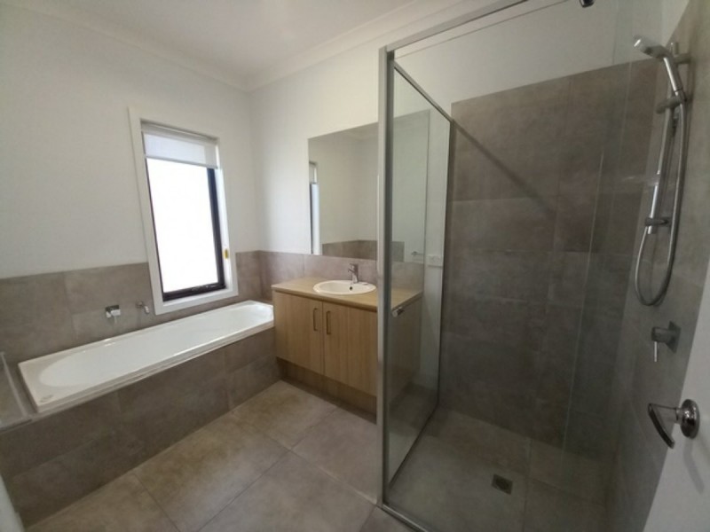 437 Ibbotson Street, St Leonards VIC 3223