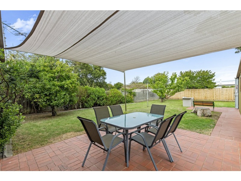 6 Flinders Road, St Leonards VIC 3223