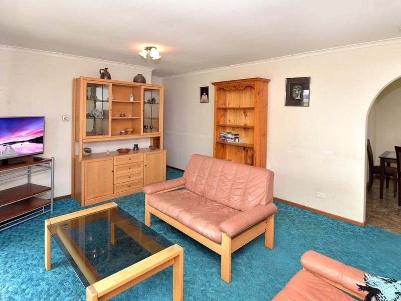 57 Lake View Crescent, St Leonards VIC 3223