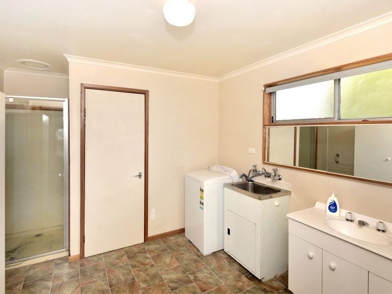 57 Lake View Crescent, St Leonards VIC 3223