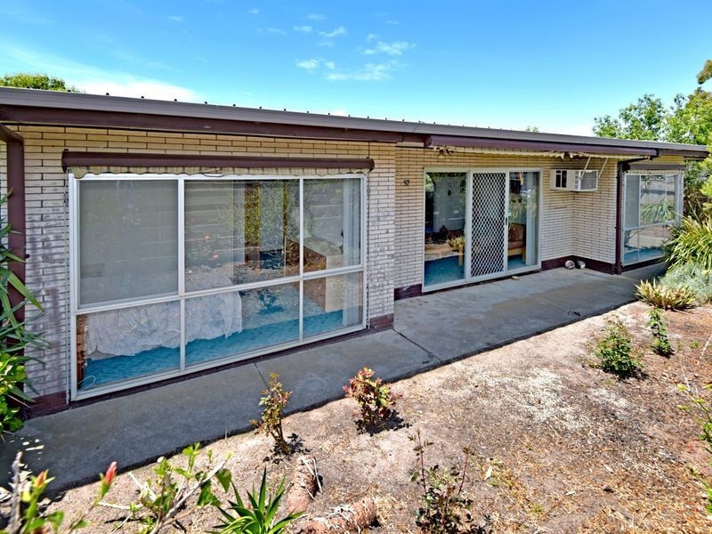 57 Lake View Crescent, St Leonards VIC 3223