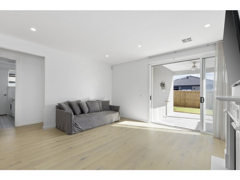 60 Thornton Avenue, St Leonards VIC 3223