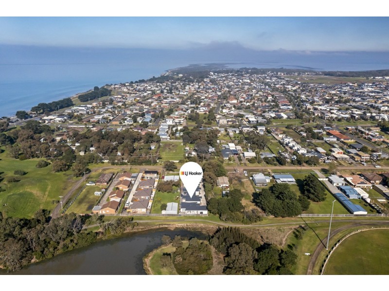 Unit 4/51 Ward Street, St Leonards VIC 3223