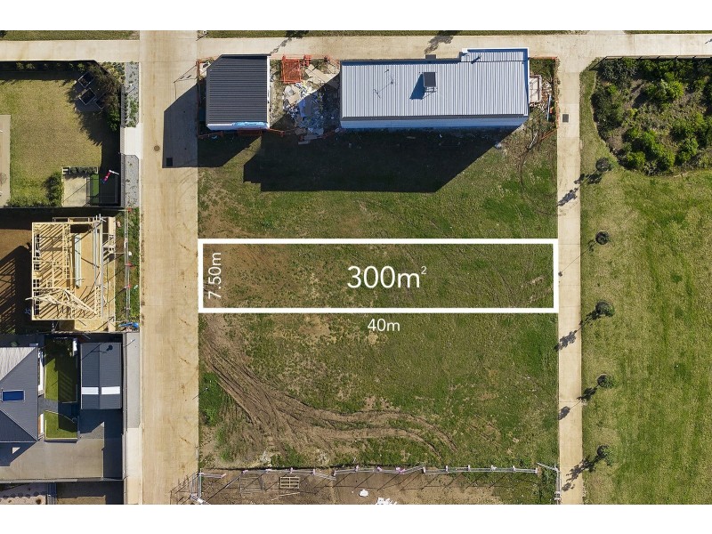 7 Swain Walk, St Leonards VIC 3223
