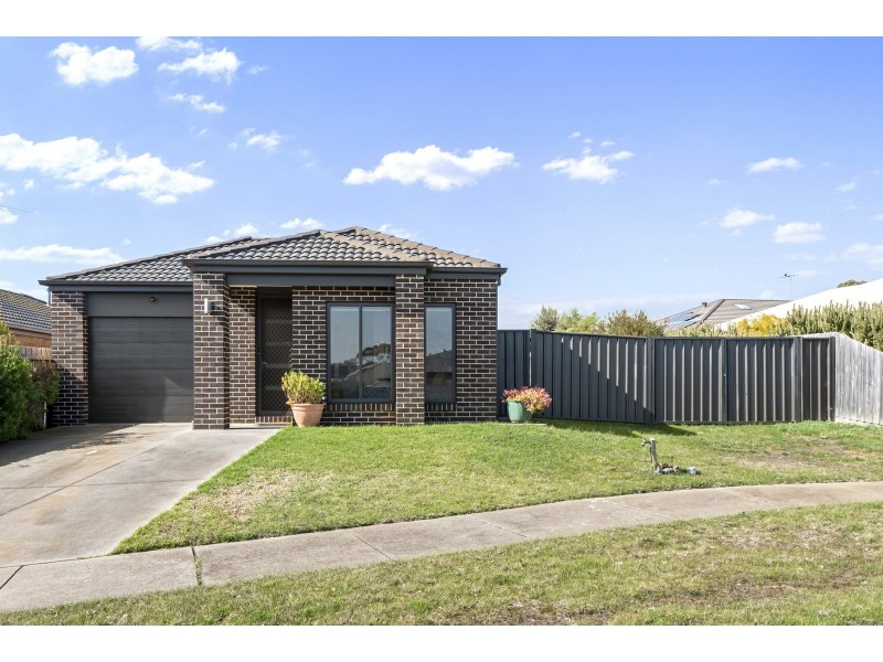 3 Seaspray Court, Indented Head VIC 3223