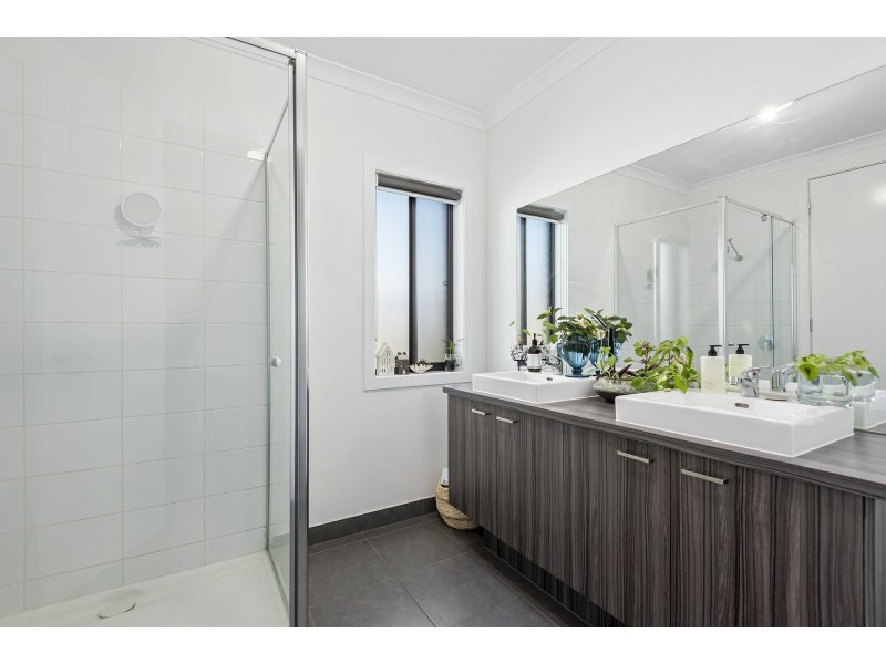 3 Seaspray Court, Indented Head VIC 3223