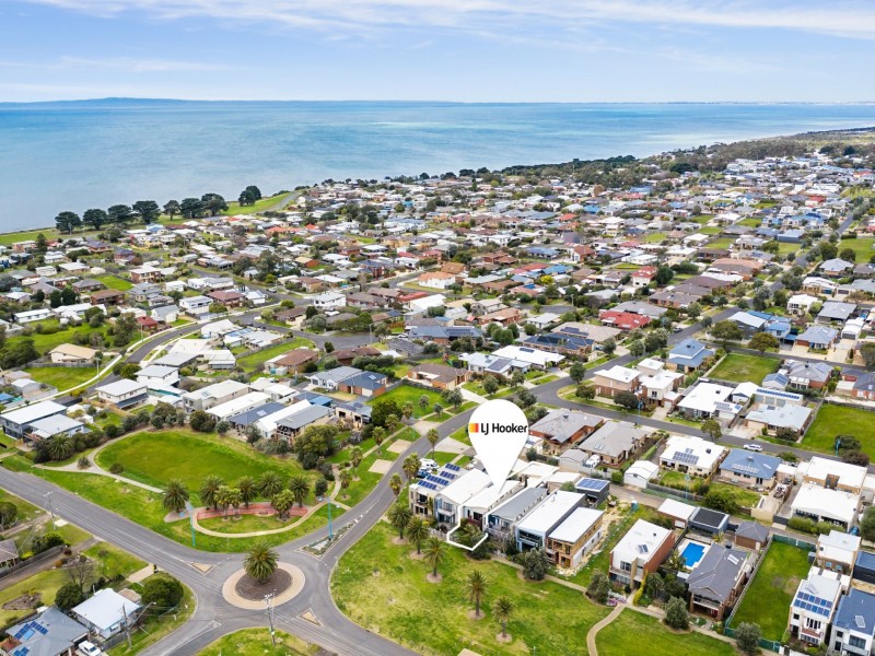 60 Leviens Road, St Leonards VIC 3223