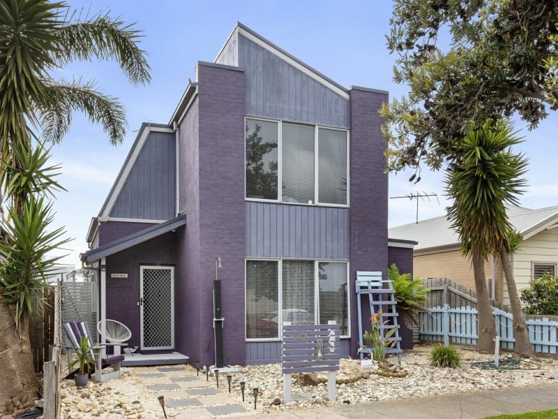 47 Pearl Bay Passage, St Leonards VIC 3223