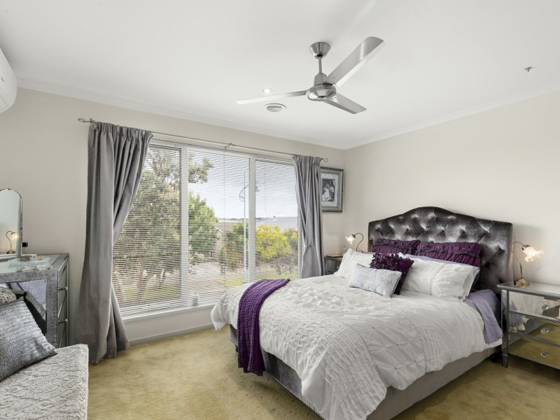 47 Pearl Bay Passage, St Leonards VIC 3223