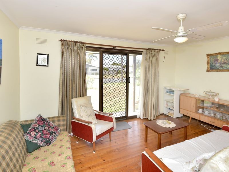 408 Ibbotson Street, St Leonards VIC 3223