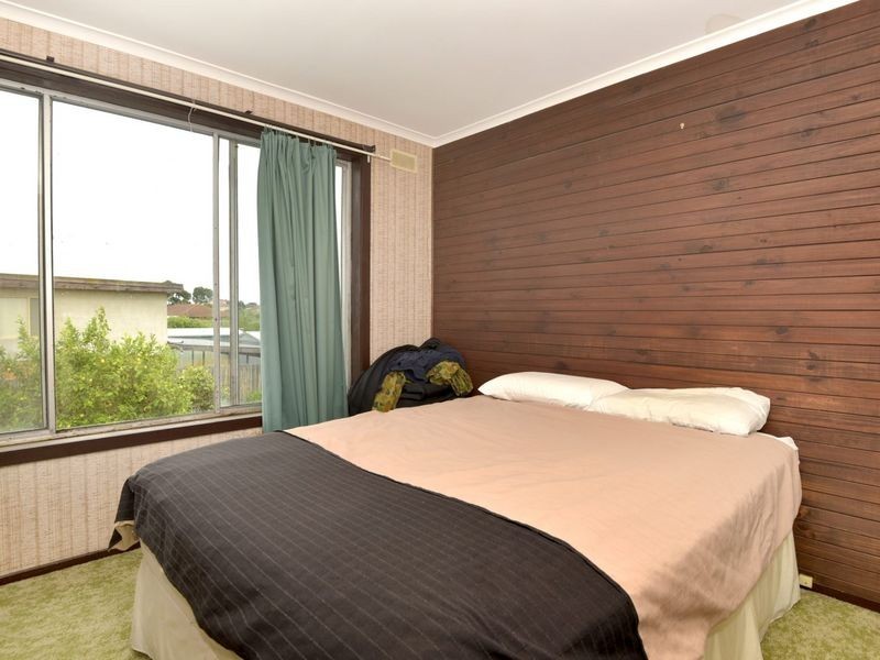 2 Horne Avenue, St Leonards VIC 3223