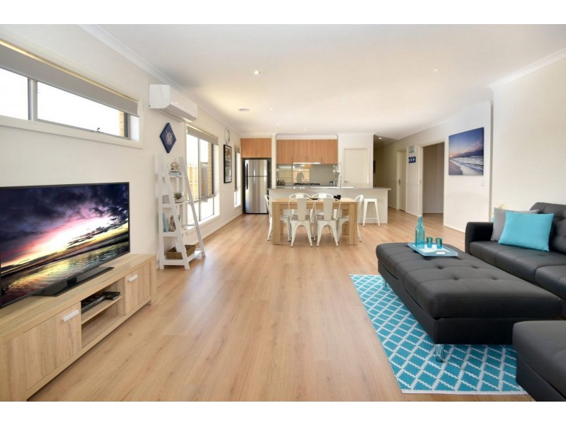 65 Blanche Street, St Leonards VIC 3223